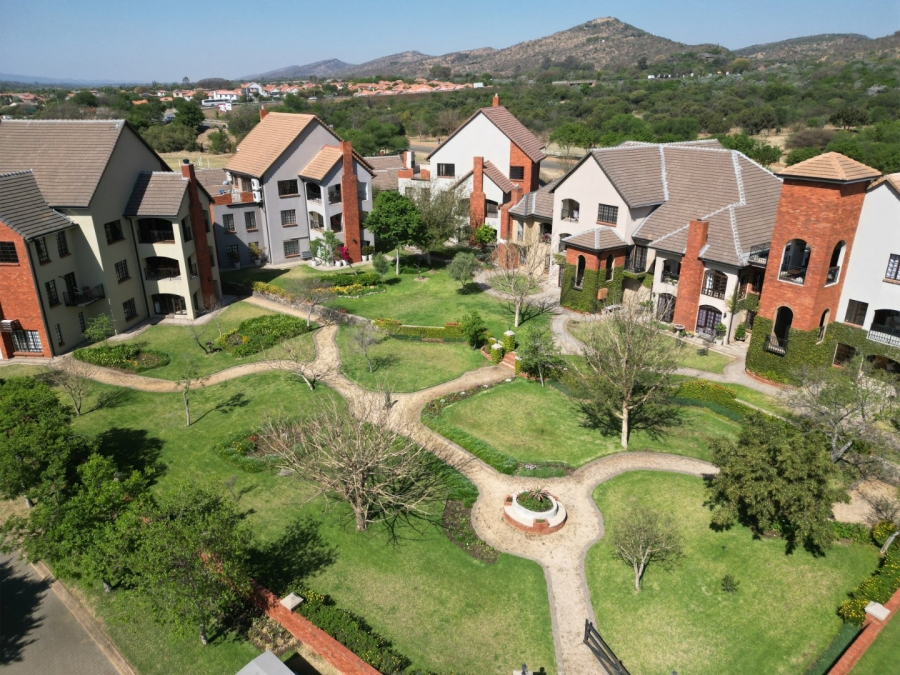 To Let 3 Bedroom Property for Rent in Landsmeer Residential Estate North West